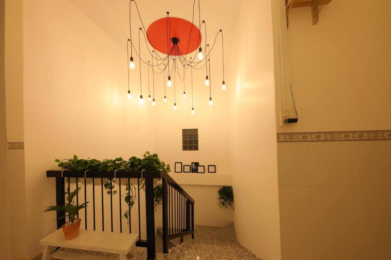 Hotel Van Thai Binh Trà Vinh Esterno foto